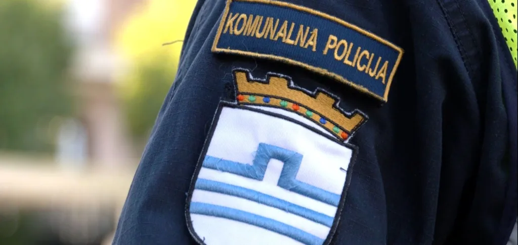 Komunalna policija: Od početka godine 85 prijava zbog nelegalnog odlaganja otpada, izdato 25 prekršajnih naloga