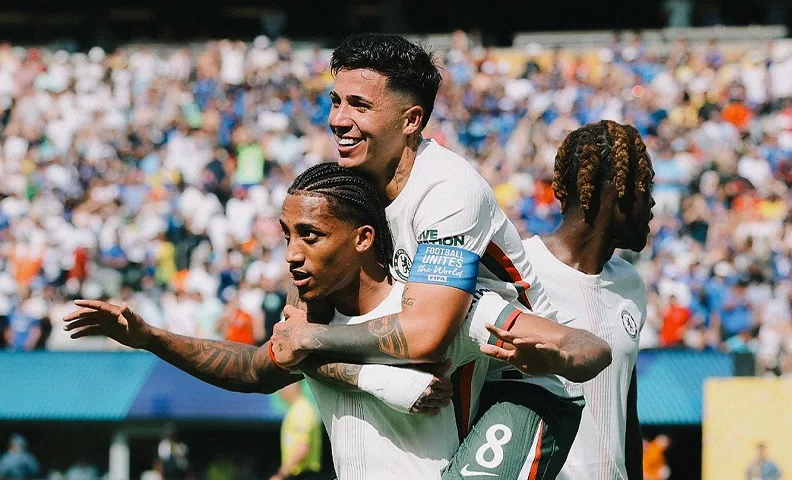 Žoa Pedro srušio bivši klub i odveo Čelsi u finale SP