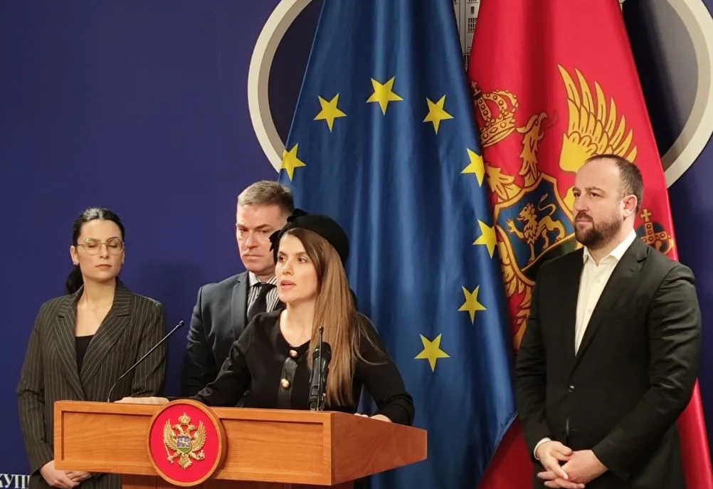 Vuković Kuč: Vlada da povuče izmjene Zakona o službenicima i namještenicima