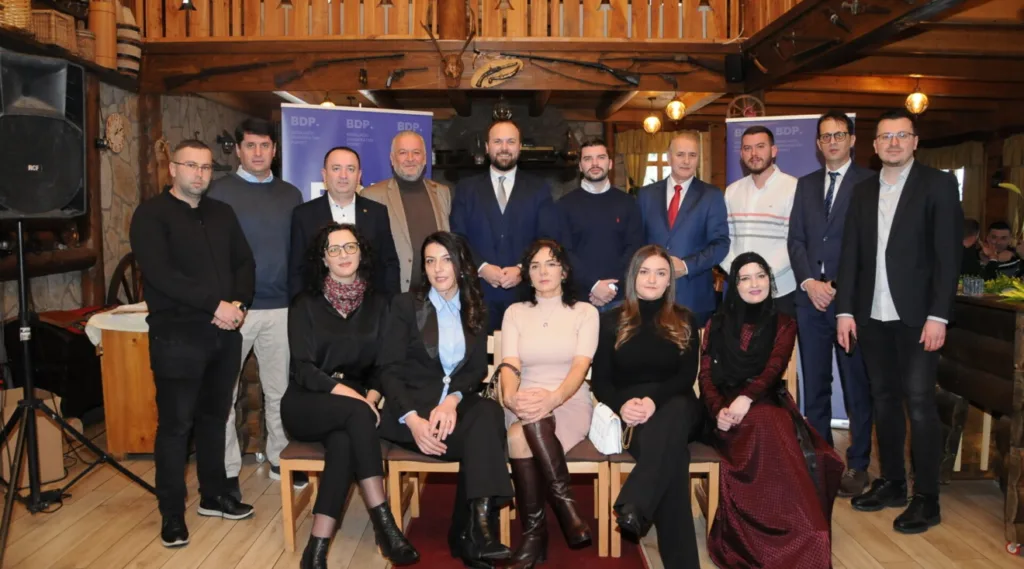 Osuđujemo izjavu Strujić Harbić, koju smatramo huškačkom i vrijeđanjem zdravog razuma i gaženjem dostojanstva našeg naroda