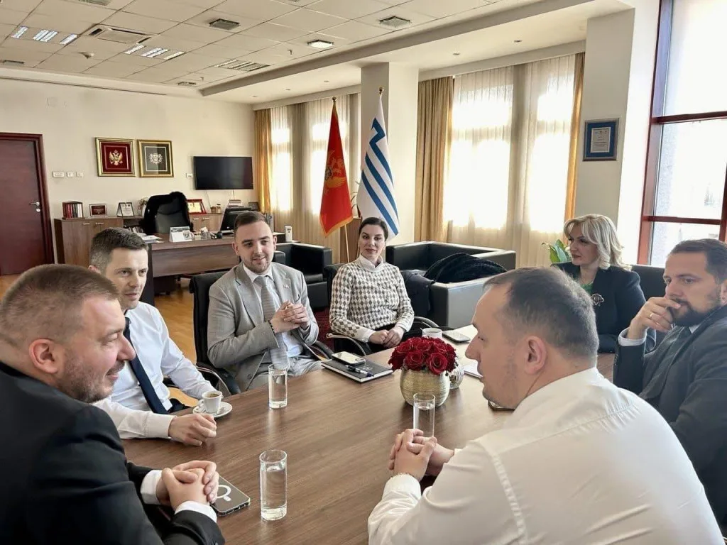 Parlamentarna većina u Podgorici traži izvinjenje Ćulafića: Neodgovorna relativizacija šalje opasnu poruku