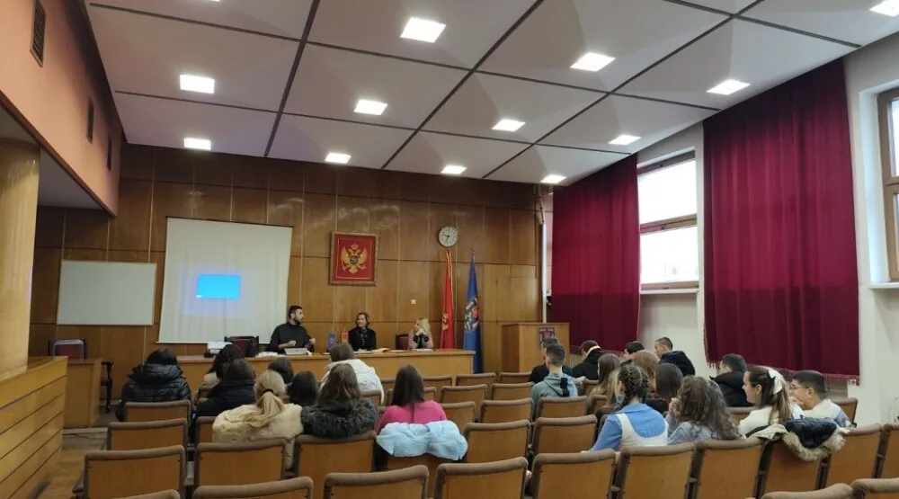 Održana edukativna radionica o građanskom aktivizmu za mlade u Nikšiću