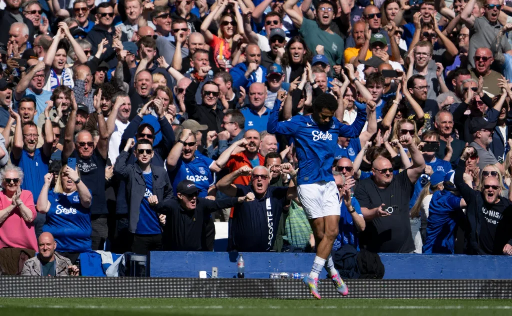 Arsenalu samo bod na “Gudisonu”