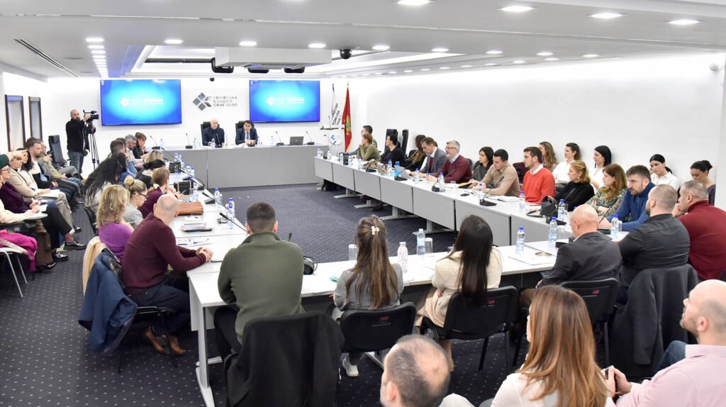 ”Primjena novog Zakona o privrednim društvima: prednosti, izazovi, ograničenja”