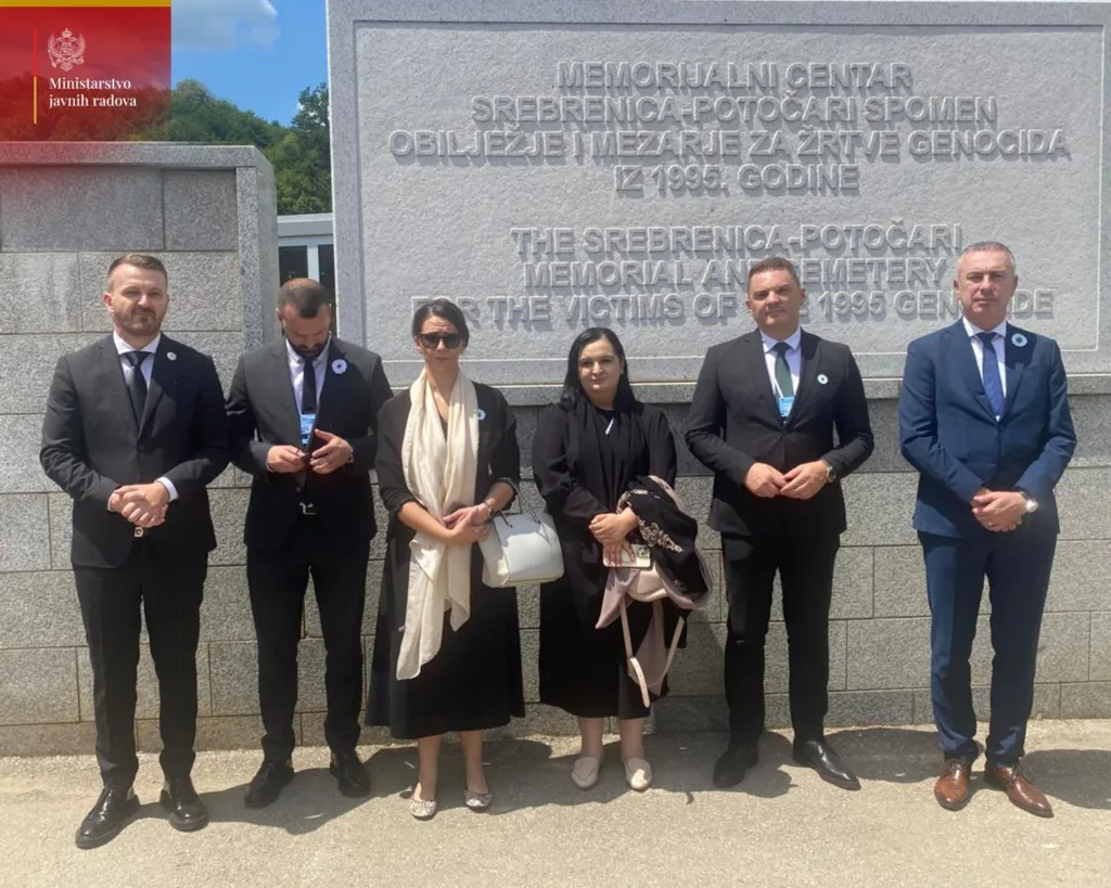 ”Ovaj dan treba da služi kao vječni podsjetnik na strahote zločina genocida”