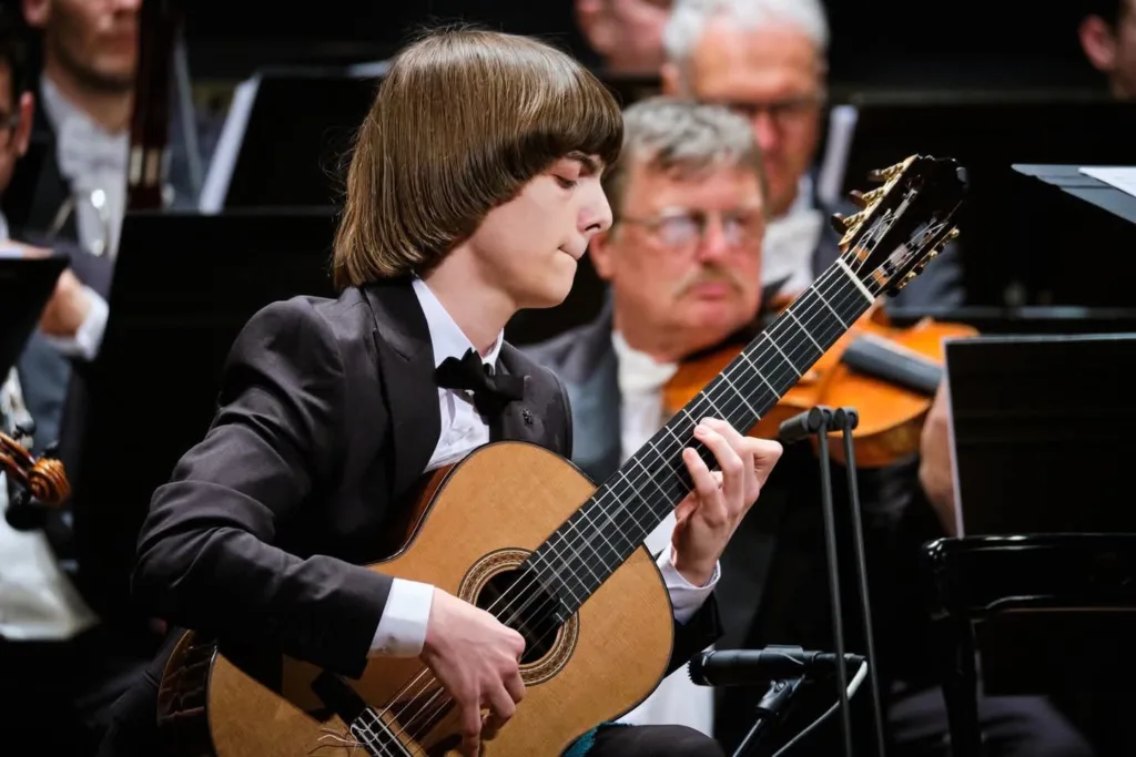 Petar Nikolić zablistao na Gala koncertu “Virtuosos” u Budimpešti