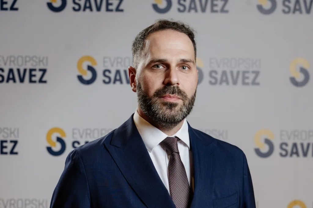 Čelanović: Treba biti mađioničar i učiniti EPCG gubitašem, „oslobodioci” su na dobrom putu da to učine