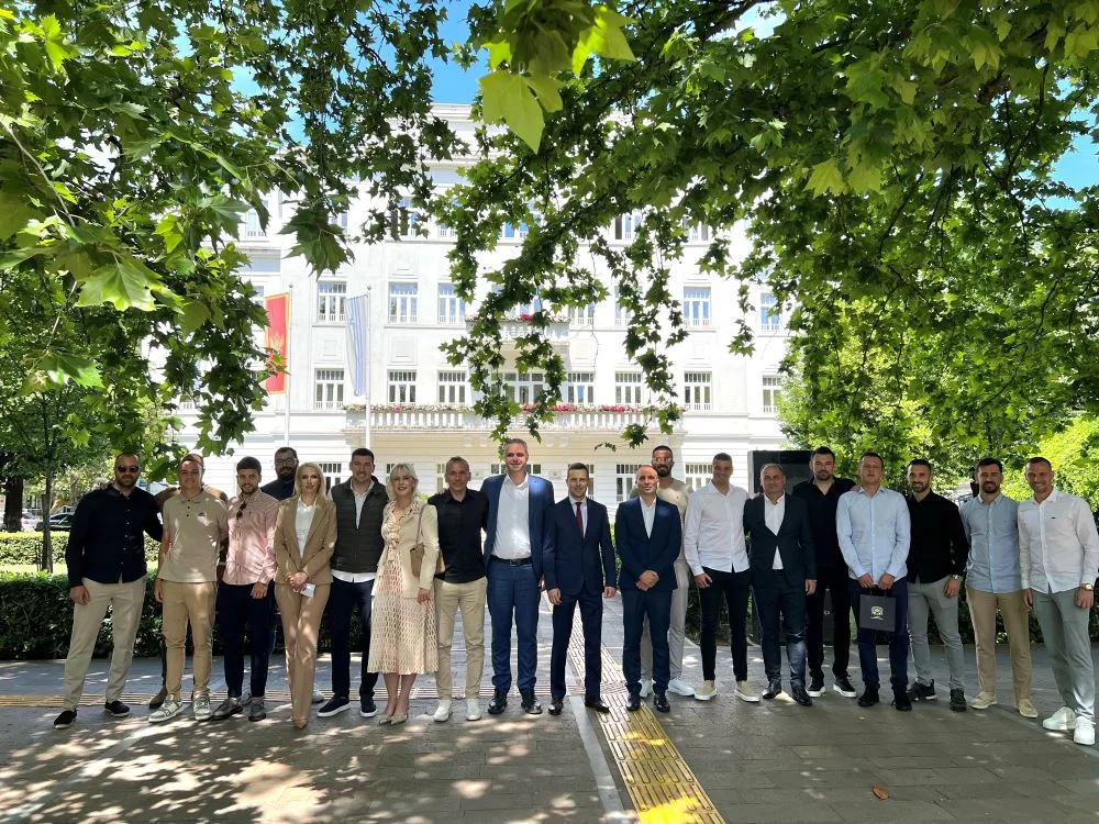 Podgorica ponosna na šampionski uspjeh Fudbalskog kluba ,,Budućnost”