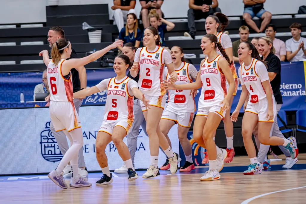 Početak iz snova: Crnogorske juniorke srušile Srbiju na startu Eurobasketa