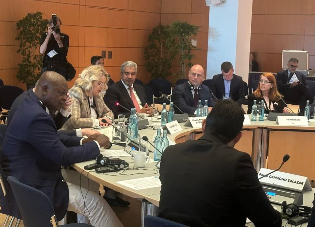 Vukićević na ministarskom panelu u Lajpcigu: Crna Gora gradi održiv i pravedan sistem javnog prevoza