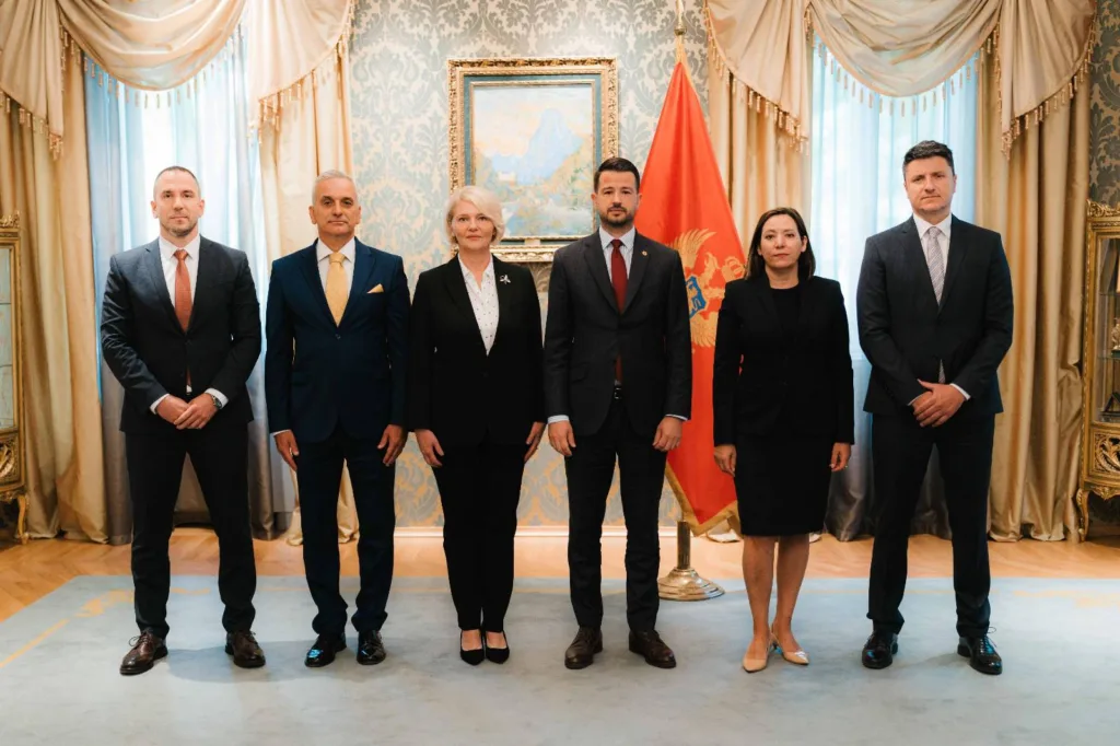 Milatović primio novoimenovane ambasadore Crne Gore u Francuskoj, Belgiji, Nizozemskoj, Hrvatskoj i Bugarskoj