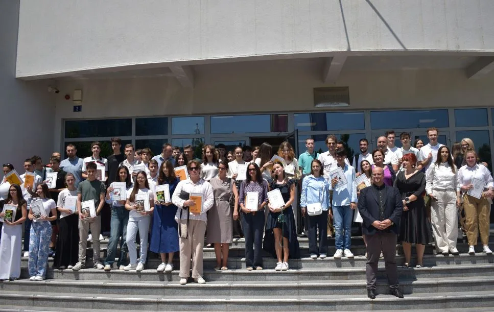 Svečano uručene nagrade najboljim učesnicima Olimpijade znanja na Univerzitetu Crne Gore