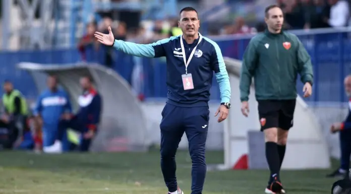 Nenad Brnović preuzeo Dečić