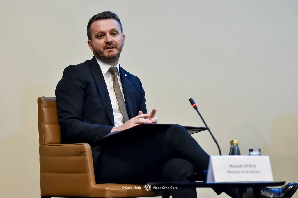 Dukaj: Pravo na slobodan pristup informacijama jedno od osnovnih ljudskih prava i ključni element demokratije