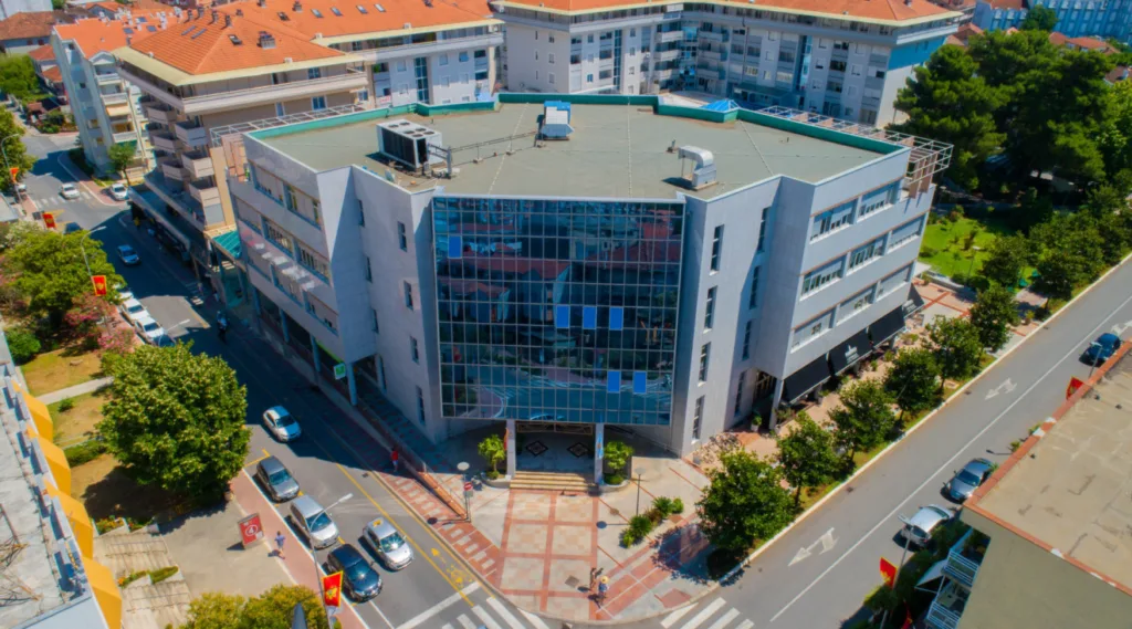 Opština Tivat: Plaže nisu vraćene dok se ne ispoštuju zakonske i administrativne procedure