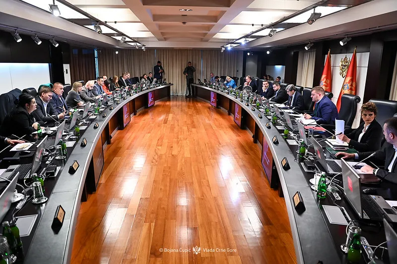 Javni dug na kraju prošle godine 4,57 milijardi eura