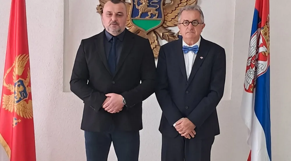 Predsjednik SO Danilovgrad razgovarao sa ambasadorom Srbije Nebojšom Rodićem