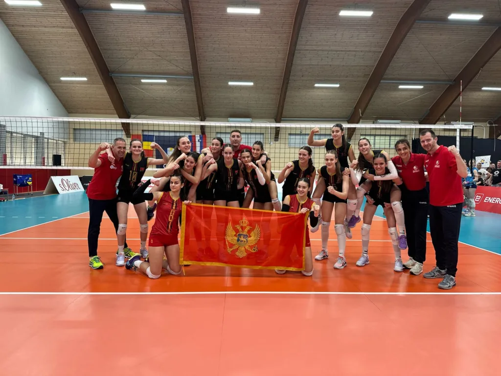 Petice u školi, petice na terenu