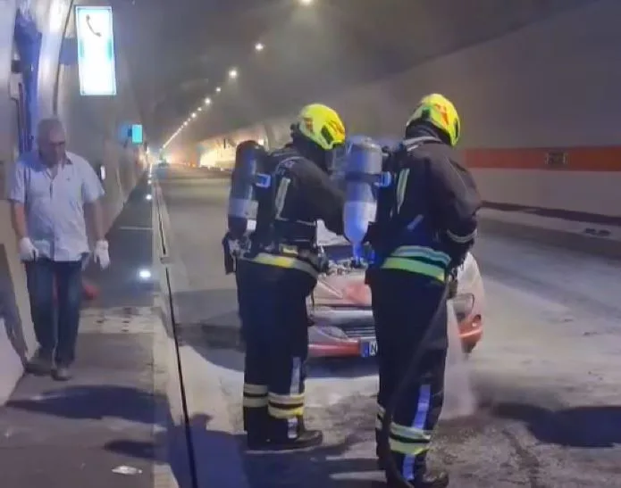 Milorad Mitrović, heroj iz tunela kod Veruše spasio majku i djecu iz zapaljenog automobila