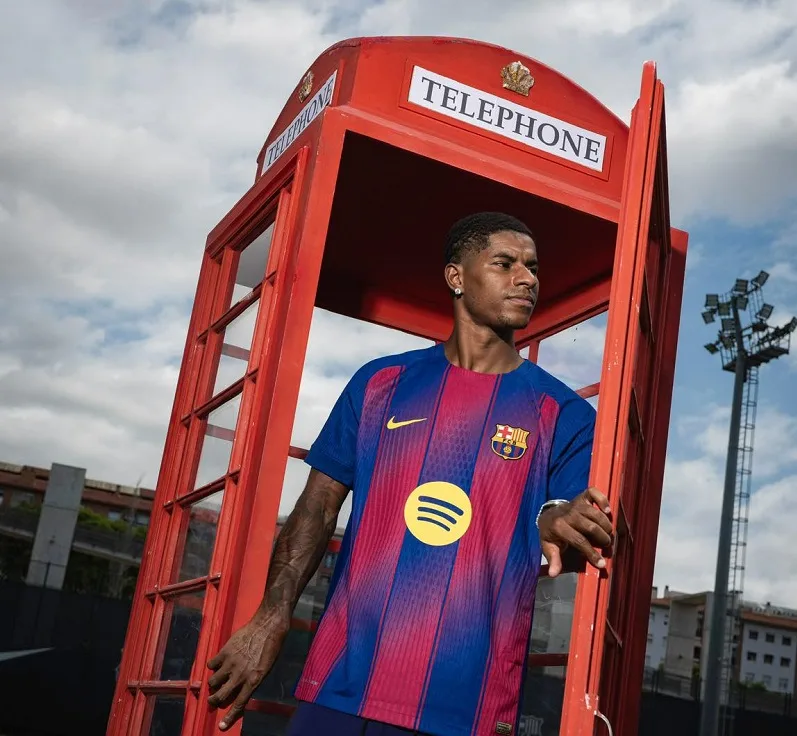 Zvanično: Barselona predstavila Rašforda