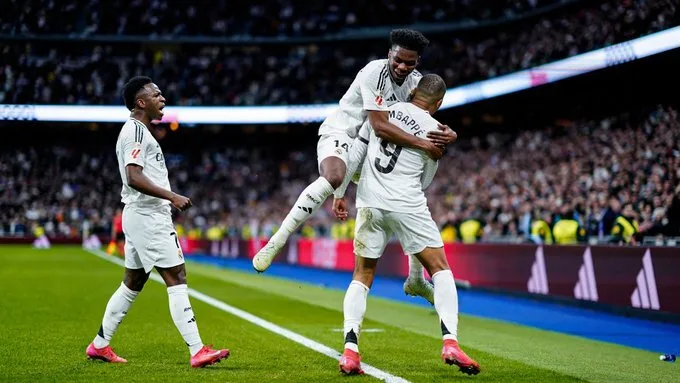 Real iskoristio kiks Atletika i izjednačio se na vrhu sa Barsom