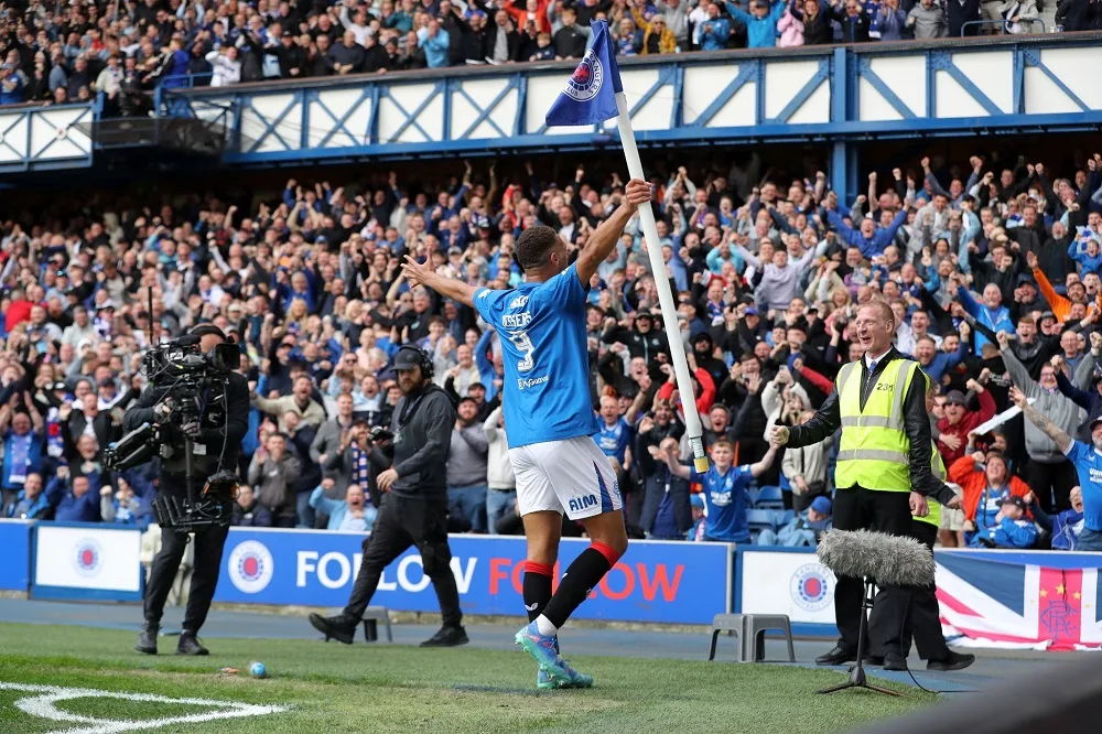 Praznik škotskog fudbala u sjenci spornog transparenta