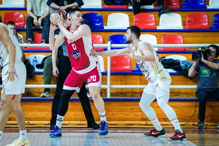 Desetkovani SC Derbi potpuno stao u nastavku, pa pretrpio ubjedljiv poraz u Železniku