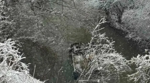 Prevrnuo se automobil: Četiri osobe prebačene u Urgentni centar Opšte bolnice Bijelo Polje