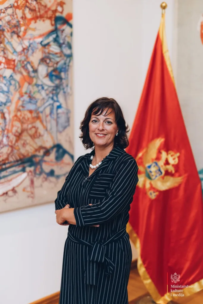 Vujović: Prijetnje novinarki Jovanović duboko uznemiruju