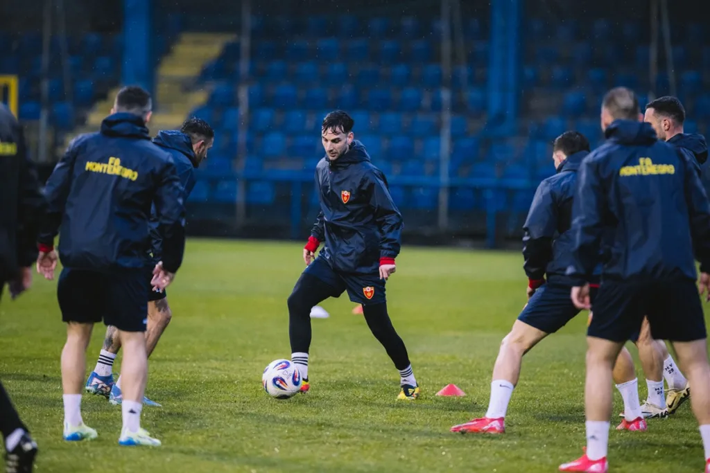 Trening “sokola” počeo minutom ćutanja