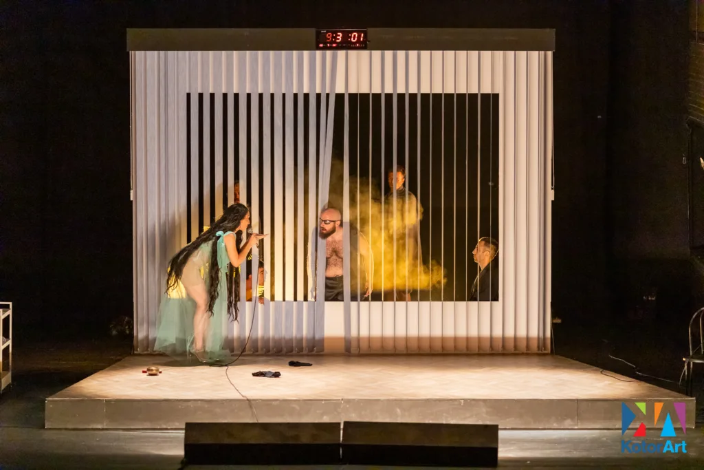 KotorArt: Premijera Valpurgine noći Mirka Radonjića ostavila snažan utisak na kotorsku publiku