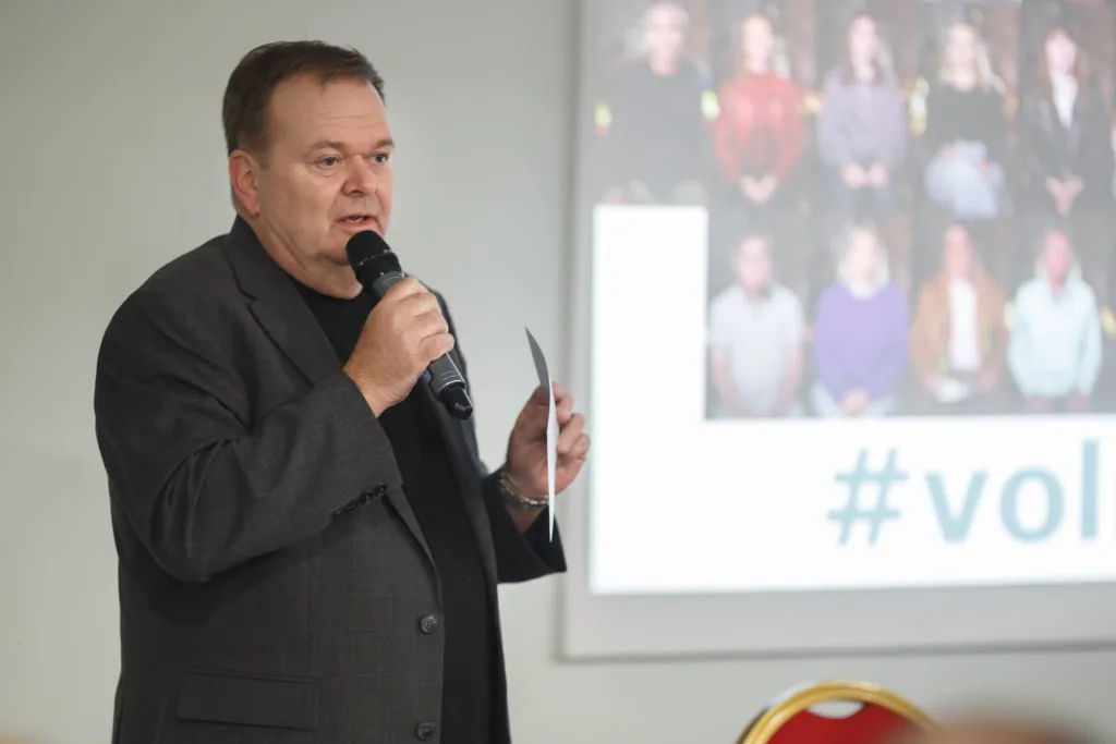 Bader: Zbog nejasnih pravila, trpe i život i poslovanje stranaca