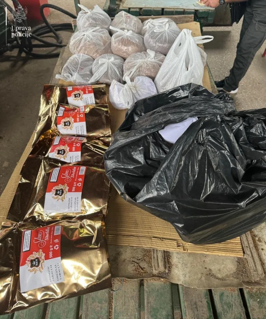 Bar: Uhapšen državljanin BiH, policija pronašla oko 16 kilograma rezanog duvana