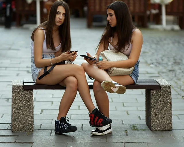 Tinejdžeri su sve zabrinutiji zbog efekata društvenih mreža