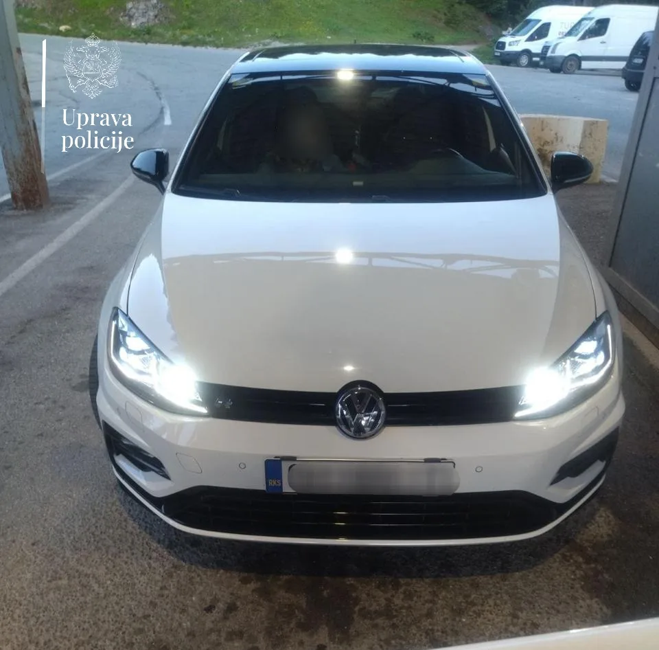 Granična policija oduzela vozilo i mašinu za poliranje: Podnijeta krivična prijava protiv dva lica