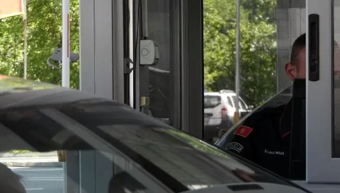 Zbog pada sistema obustavljen ulazak vozila u Sjevernu Makedoniju