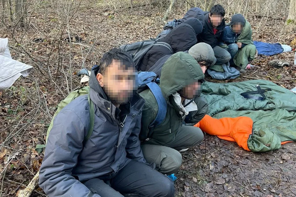 Uhapšena kriminalna grupa: Krijumčarili migrante, mučili ih, a porodice ucjenjivali