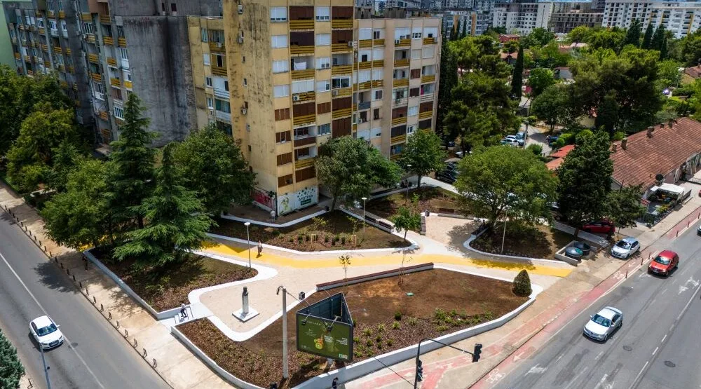 Za uređenje mikro lokacije na Pobrežju 102.000 eura; Mujović: Ovakvi projekti važni za unapređenje kvaliteta života građana