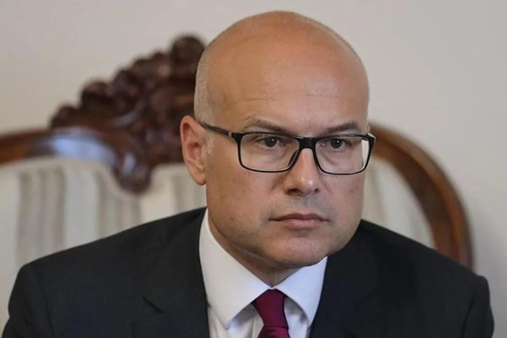 Skupština Srbije konstatovala ostavku Vučevića