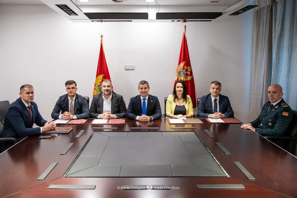 BOK: Potpisan Sporazum o saradnji sa pomorskom informativnom jedinicom