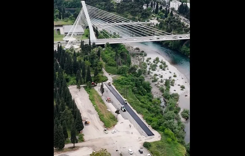 Mujović: Za nekoliko dana novih 450 parking mjesta
