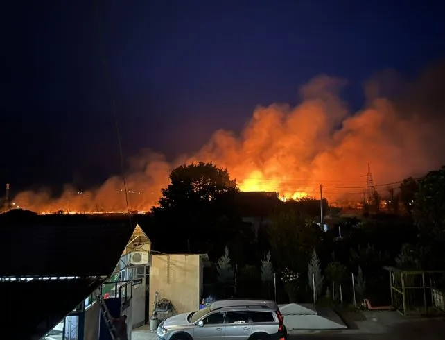 (VIDEO) Ugašen veliki požar u Donjoj Gorici, vatrogasci odbranili jednu kuću