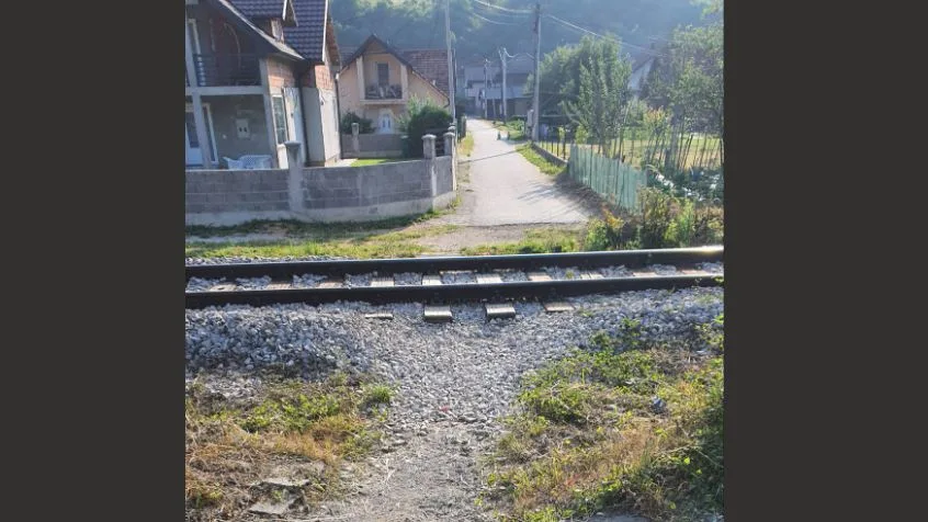 Preokret Bijelo Polje: Uređenje “divljih” prelaza preko pruge za sigurnost i funkcionalnost