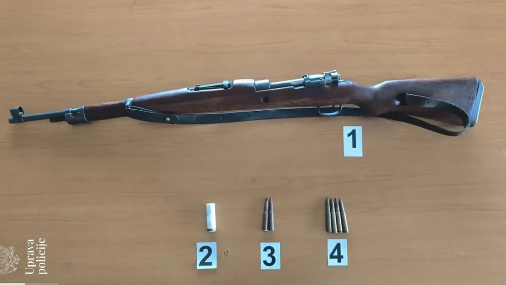 U Andrijevici oduzeti puška i municija u ilegalnom posjedu