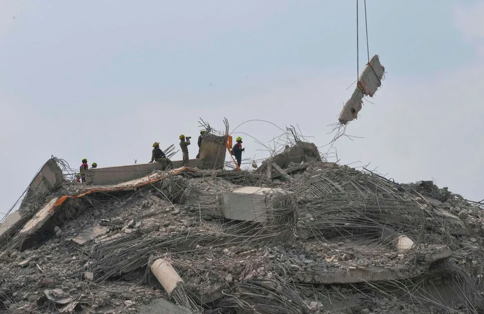 Žena izvučena ispod ruševina 91 sat nakon zemljotresa