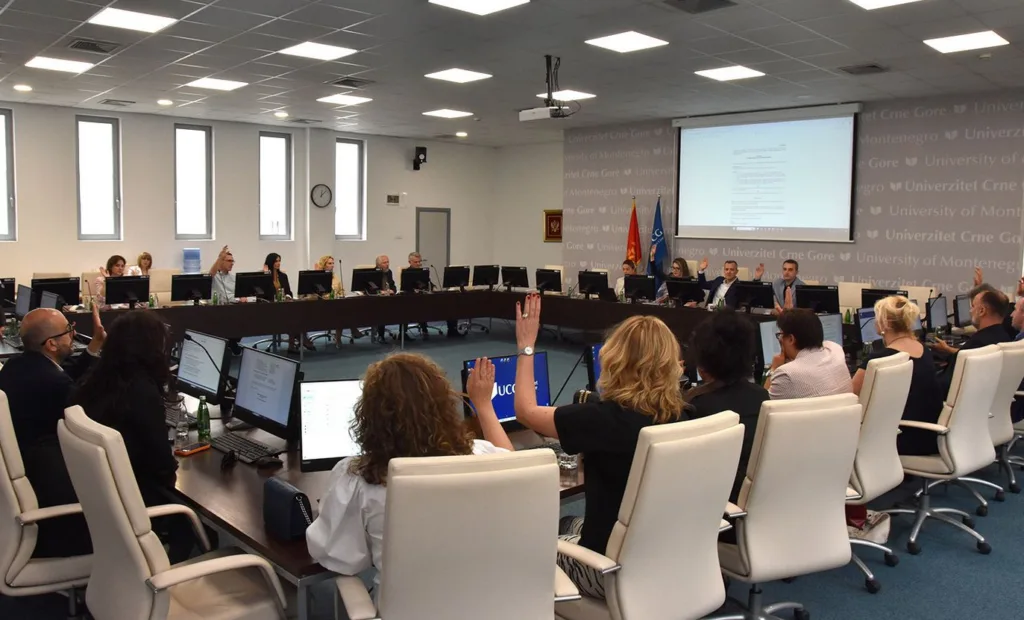 Senat UCG usvojio predloge o proširenju rang lista na Ekonomskom, Pravnom i Medicinskom fakultetu