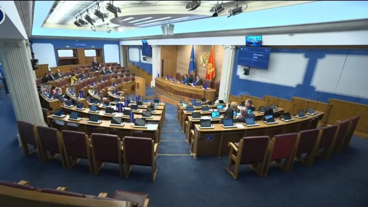 Bakrač: Obaveza PES-a da radi na boljitku Nikšića: Vuković Kuč: Istinska pobjeda DPS sa osvojenih 16 odbornika