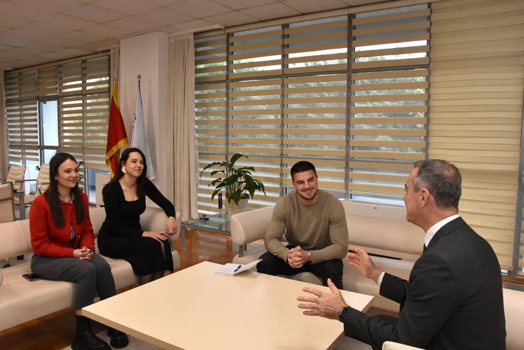 Rektor UCG sa studentima u susret Danu studenata: Fokus na zakone, stipendije i infrastrukturu