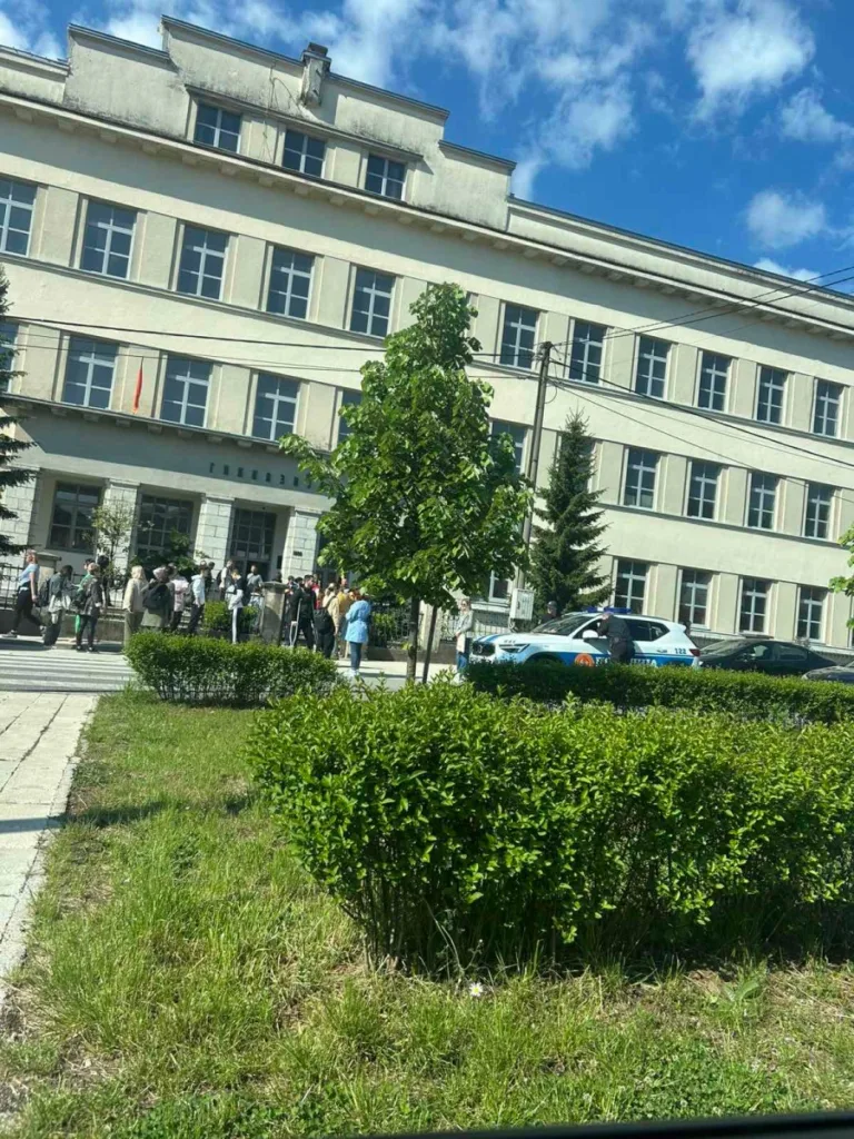 Lažne dojave o bombi u tri škole na Cetinju
