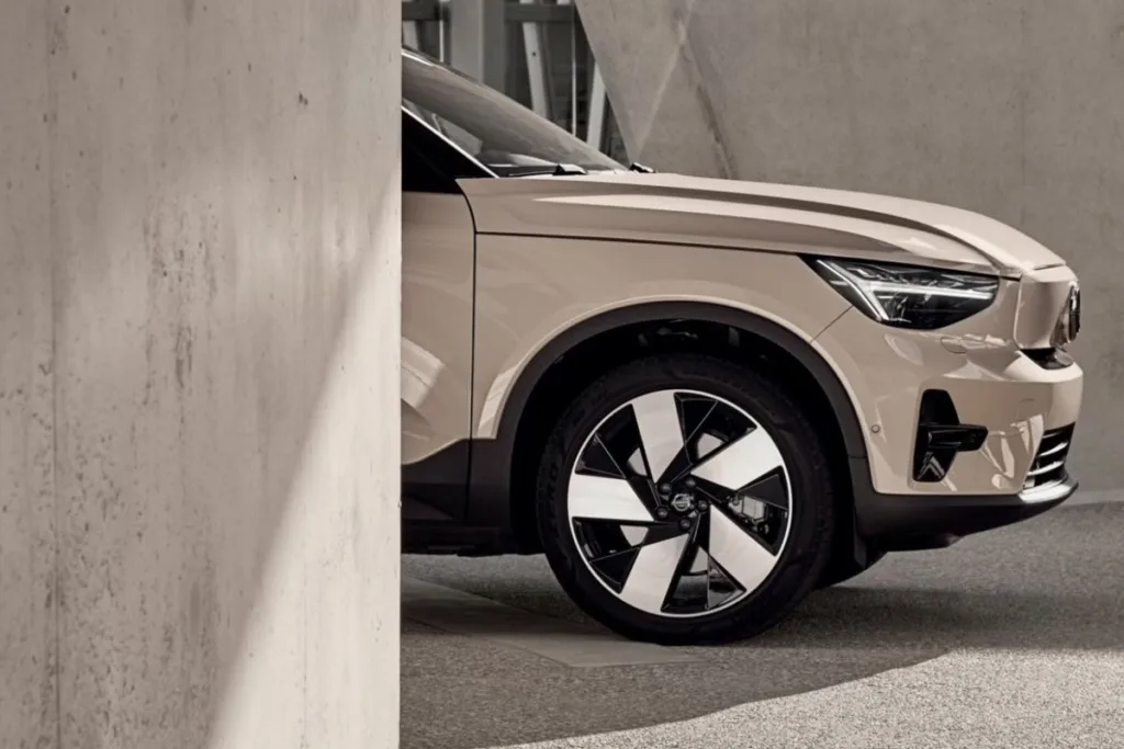 Volvo dobio tužbu: Električni XC40 nekontrolisano ubrzava i trza